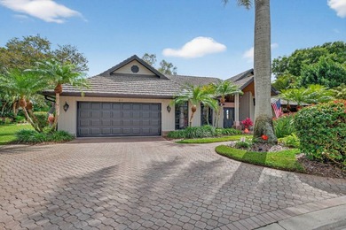 Experience the pinnacle of coastal elegance in one of Naples' - photo 41