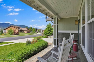 Welcome to Radiant Lake Living! Located in the highly desirable - photo 42