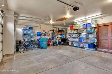 Welcome to Radiant Lake Living! Located in the highly desirable - photo 43