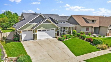 Welcome to Radiant Lake Living! Located in the highly desirable - photo 46