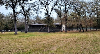 Lake Limestone Home For Sale in Groesbeck Texas