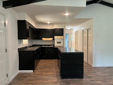 **Back on the Market and Motivated Sellers **Welcome to this - photo 11