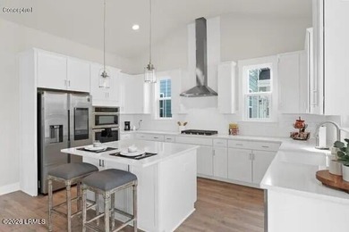 Welcome to the Madison Plan by Hunter Quinn Homes, a stunning - photo 13
