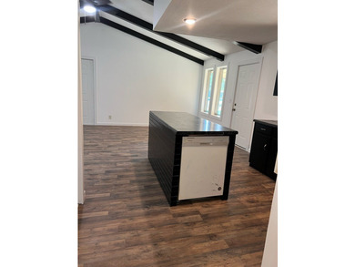 **Back on the Market and Motivated Sellers **Welcome to this - photo 15