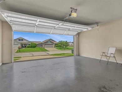 Welcome home to this beautifully maintained, one-owner 3-bedroom - photo 17