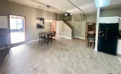 Welcome to this beautiful home in well sought out Grandview! - photo 19