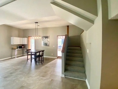 Welcome to this beautiful home in well sought out Grandview! - photo 20
