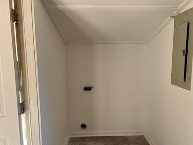 **Back on the Market and Motivated Sellers **Welcome to this - photo 32