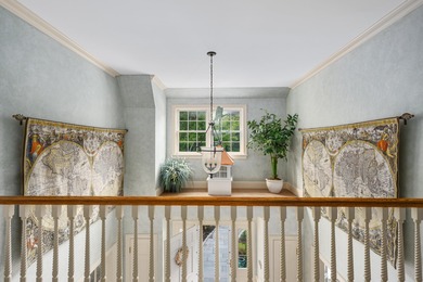 Welcome to an exquisite 2 acre waterfront estate, complete with - photo 34
