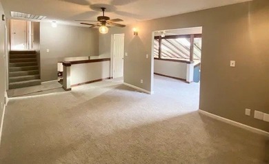 Welcome to this beautiful home in well sought out Grandview! - photo 37