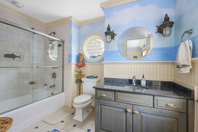 Welcome to an exquisite 2 acre waterfront estate, complete with - photo 38