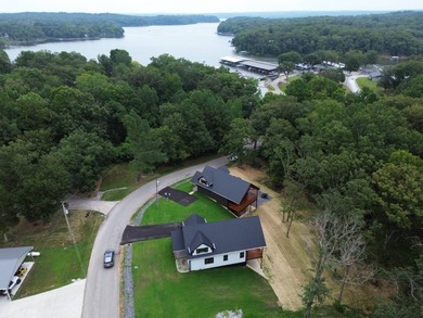 Located adjacent to Cypress Bay Marina on Kentucky Lake - photo 3
