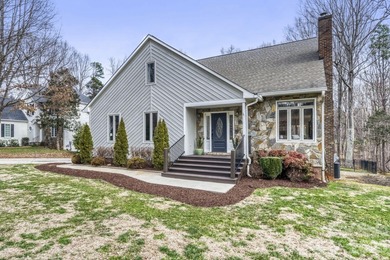 Lake Norman Home Active Under Contract in Mooresville North Carolina