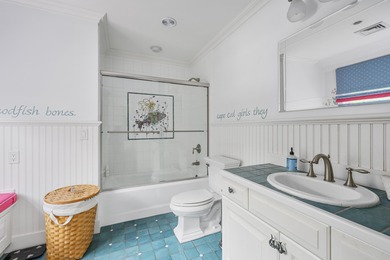 Welcome to an exquisite 2 acre waterfront estate, complete with - photo 52
