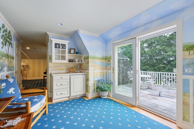 Welcome to an exquisite 2 acre waterfront estate, complete with - photo 55