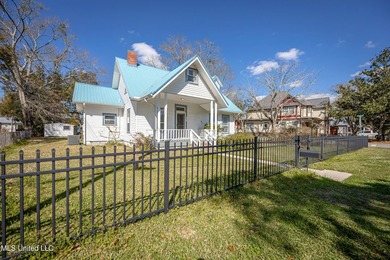Looking to be in the heart of downtown Ocean Springs and all - photo 2