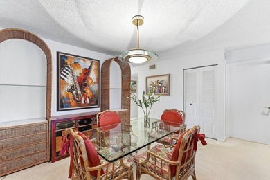 Beautiful first-floor 2-bedroom, 2-bath lakefront condo located - photo 11