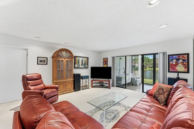 Beautiful first-floor 2-bedroom, 2-bath lakefront condo located - photo 13