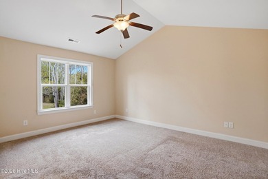 Welcome to your new home in Boiling Spring Lakes! This charming - photo 17