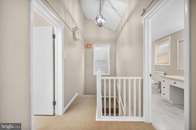 Exceptional opportunity to own a beautifully updated commercial - photo 19