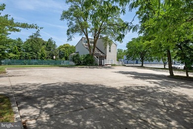 Exceptional opportunity to own a beautifully updated commercial - photo 23