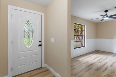 Fabulous Updated 3/2 in Sought-After Riverhaven Village. This - photo 6