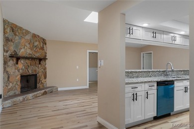 Fabulous Updated 3/2 in Sought-After Riverhaven Village. This - photo 9