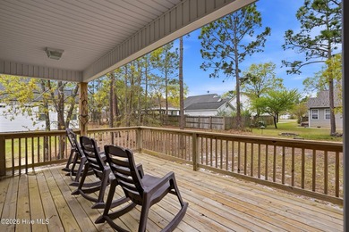 Welcome to your new home in Boiling Spring Lakes! This charming - photo 31