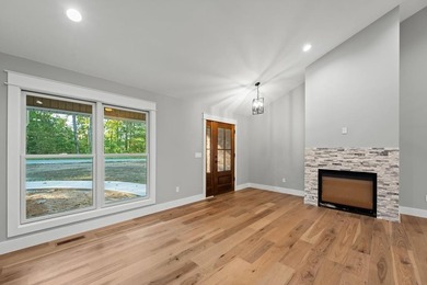 WELCOME TO YOUR OWN PRIVATE RETREAT! This NEW CONSTRUCTION *1 - photo 8