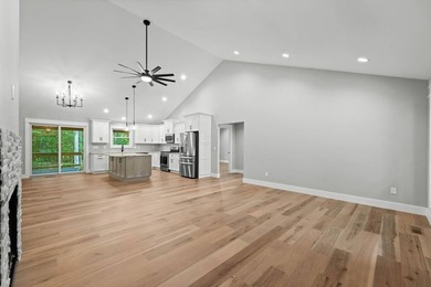 WELCOME TO YOUR OWN PRIVATE RETREAT! This NEW CONSTRUCTION *1 - photo 9