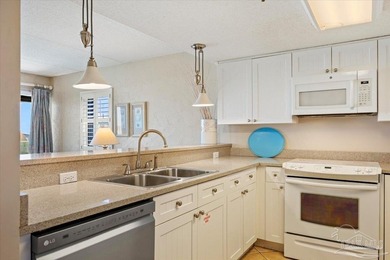 Priced to Sell. Corner unit, ground level, ready to start a new - photo 14