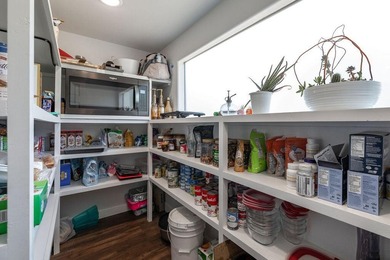 Truly one-of-a-kind lakefront luxury in the heart of downtown - photo 17