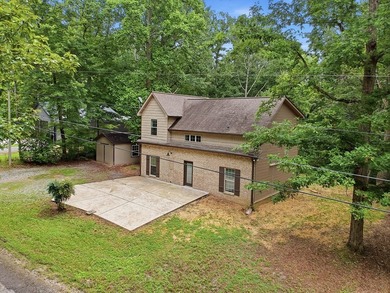 Tucked into a private, wooded setting just minutes from Center - photo 7