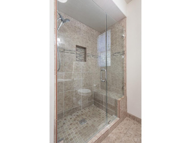 Beautiful home in Quail Lake! Get a $10,000 credit towards your - photo 21