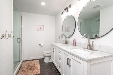 Truly one-of-a-kind lakefront luxury in the heart of downtown - photo 30