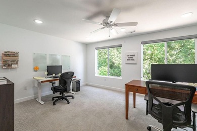 Truly one-of-a-kind lakefront luxury in the heart of downtown - photo 31
