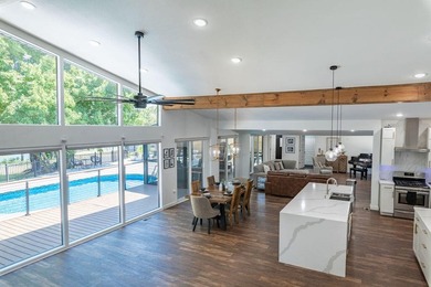 Truly one-of-a-kind lakefront luxury in the heart of downtown - photo 33