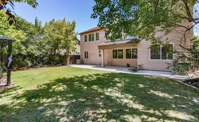 Beautiful home in Quail Lake! Get a $10,000 credit towards your - photo 44