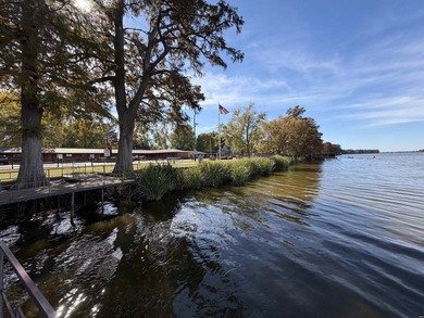 Turnkey, fully operating & equipped resort complex on Reelfoot - photo 2