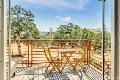 Welcome to Stonehouse Cellars Winery & Bed & Barrel, an - photo 22