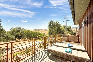 Welcome to Stonehouse Cellars Winery & Bed & Barrel, an - photo 23