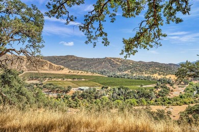 Welcome to Stonehouse Cellars Winery & Bed & Barrel, an - photo 40