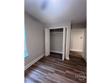 NO HOA!! THIS LOVELY 3 BED 2 BATH HOME WITH EVERYTHING YOU'RE - photo 10