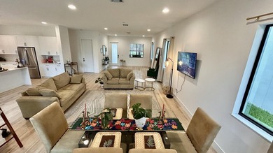 Welcome to this exceptional 4-bedroom, 3.5-bathroom residence in - photo 7
