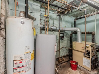 Great opportunity to own a multi-family home in the Bronx! - photo 19