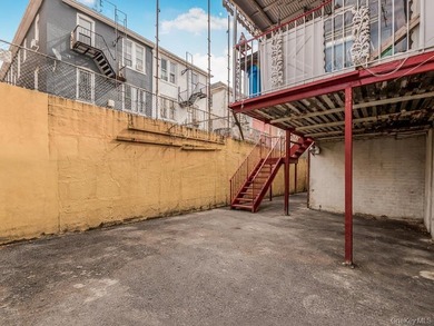Great opportunity to own a multi-family home in the Bronx! - photo 20