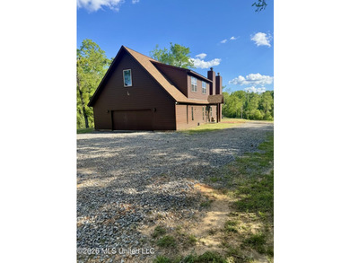 Welcome to your private retreat in the heart of Wilkinson - photo 2
