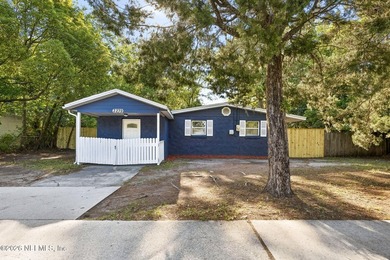 Freshly updated 4-bedroom, 1-bath home located on Jacksonville's - photo 1