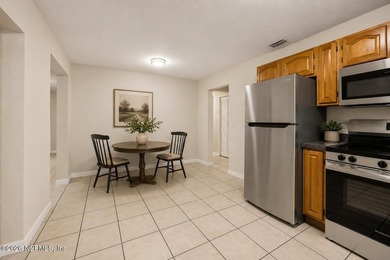 Freshly updated 4-bedroom, 1-bath home located on Jacksonville's - photo 6