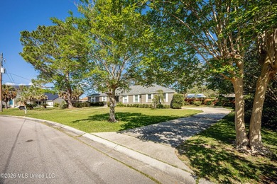 This spacious 4-bedroom home offers the perfect blend of comfort - photo 5